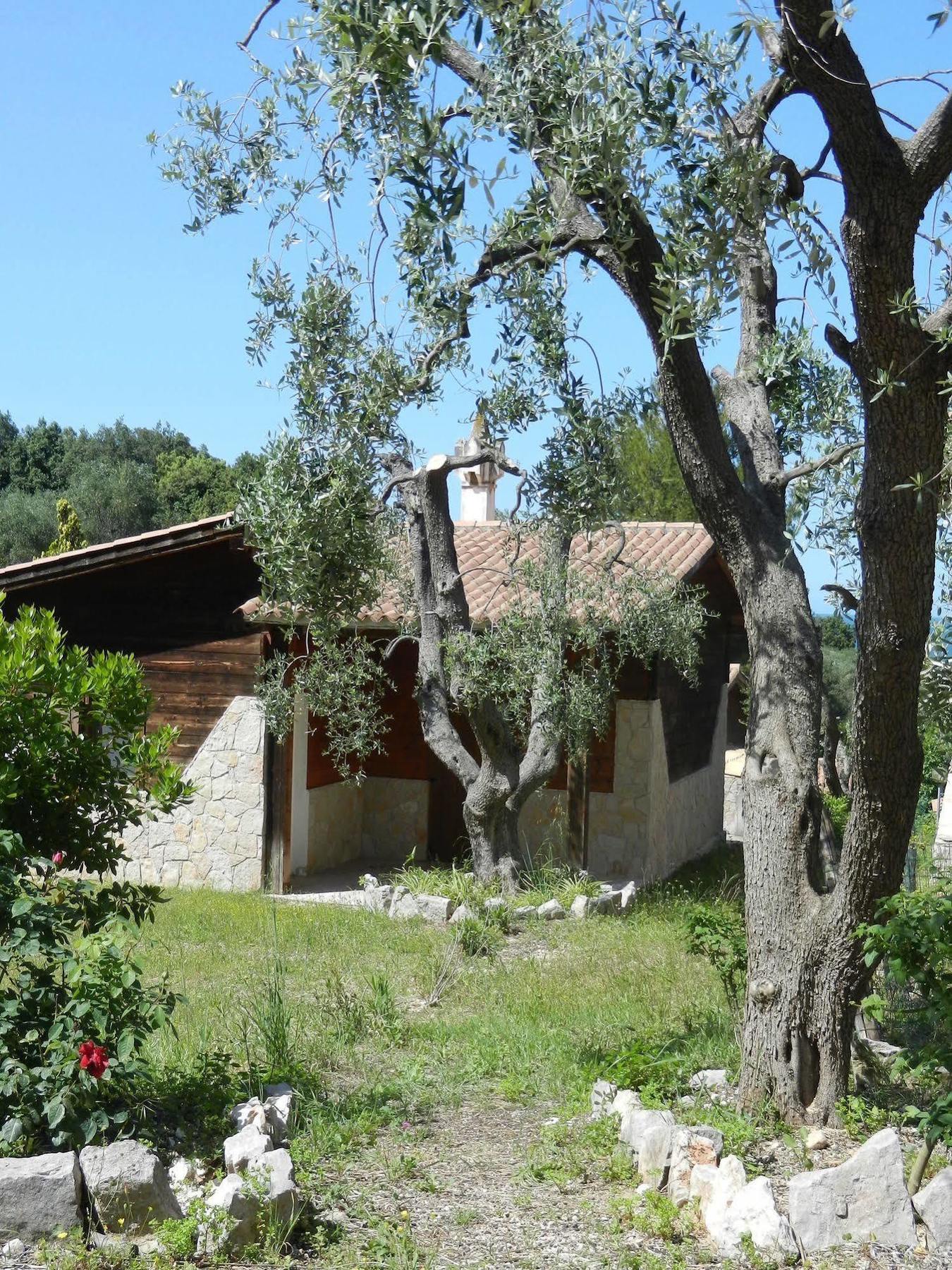 Tenuta Molino Di Mare- Ecoresort Con Villini Rodi Garganico Exterior photo